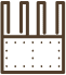 Plan Architectural Ancien : Arches et Disposition au Sol Plan architectural stylisé brun et noir, présentant quatre arches en élévation et un plan au sol rectangulaire avec points intérieurs.